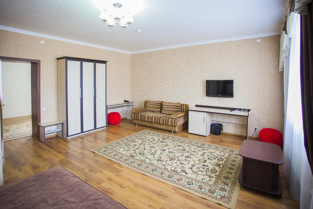 Jumbaktas Borovoe Hotel Luaran gambar