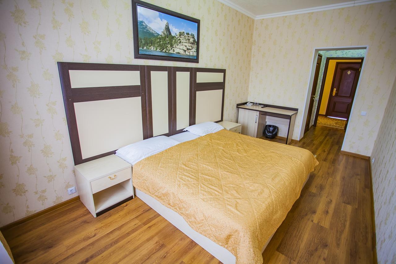 Jumbaktas Borovoe Hotel Luaran gambar